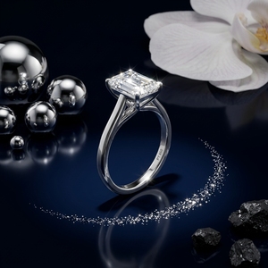 Bague de fiançailles pour femme en platine PT950 avec diamant radiant de 2 carats, diamants de laboratoire certifiés IGI, style classique - Product Image 2