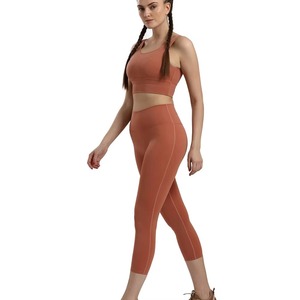 Ensemble 2 pièces de leggings et soutien-gorge de yoga taille haute pour femme, respirant, anti-transpiration, en Spandex/Polyester, avec logo frontal, fabriqué en usine - Product Image 3