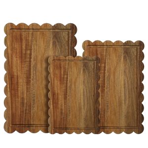 Juego de Tablas de Queso Cuadradas de Acacia Hechas a Mano, Tabla de Quesos Rústica Premium - Product Image 1