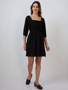 Vestido Formal Negro Ecológico con Estampado Sólido, Cuello Redondo Holgado, Mangas Abullonadas de Tres Cuartos, Largo hasta la Rodilla, Tela Georgette, Cintura Natural - Product Image 3