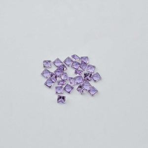 พลอยอเมทิสต์สีชมพูธรรมชาติขนาด5มม. ตัดเป็นรูปสี่เหลี่ยมจัตุรัสอัญมณีหลวมตามสั่ง - Product Image 3