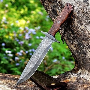 Couteau Bowie Drop Point en acier Damas pur de 13 pouces, fait main, de qualité industrielle, avec manche en bois - Product Image 1