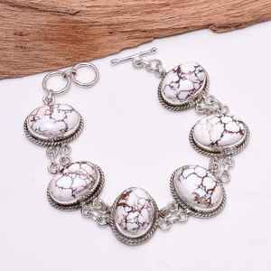 Pulsera de Howlite Blanca con Plata, Estilo Boho Vintage, Hecha a Mano, Joyería con Piedras Preciosas, Regalo para Ella - Product Image 3