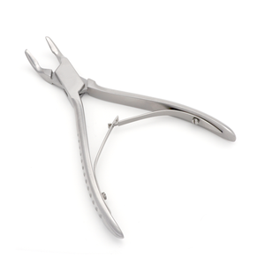 Pinza para Huesos Blumenthal de Alta Calidad, 45 Grados, 3mm, 15cm, Instrumento Quirúrgico de Acero Inoxidable para Corte Preciso de Huesos - Product Image 1