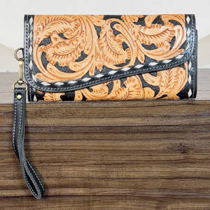 Cartera Larga de Cuero Genuino Hecha a Mano, Diseño Nuevo, para Mujer, con Espacio para Efectivo y Tarjetas de Crédito, con Correa para la Muñeca - Product Image 5