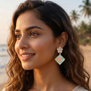 Pendientes de moda para mujeres y niñas, diseño floral rosa y azul antideslustre con piedra simulada, ligeros - Product Image 5
