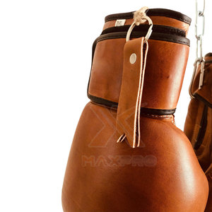 Gants de boxe en cuir de qualité supérieure, fabriqués en usine, pour l'entraînement, logo personnalisé, évacuation de l'humidité, prix abordable - Product Image 6