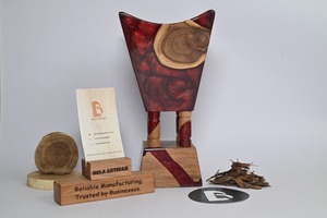 Brûleur à Bakhoor en bois et résine de luxe, rouge, bois naturel, brûleur à encens Oud, fait main, décoration arabe pour la maison - Product Image 4