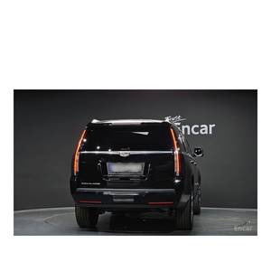 Cadillac Escalade 6.2 2020/12 Automático 56,008 km Volante a la Izquierda Asientos de Cuero Cámara Trasera - Product Image 4