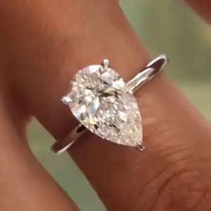 Anillo de Compromiso Solitario de Plata de Ley 925 con Moissanita Premium de Corte Pera de 4.0 Quilates, Chapado en Oro, para Mujer, India - Product Image 3