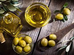 Aceite de Oliva Virgen Extra Premium, Extracto de Fruta Verde Dorada, Para Cocina Gourmet, Recetas Mediterráneas, Cuidado de la Piel y el Cabello - Product Image 2