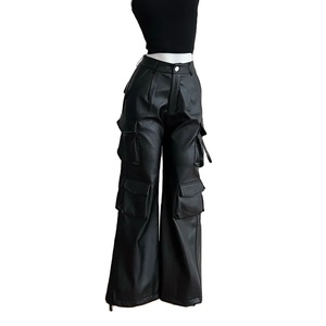 2024 Punk Y2K Estilo negro PU cuero nueva moda Pantalones Cargo holgados para mujeres ropa de diseñador New Rock pantalones de pierna ancha para mujer - Product Image 1