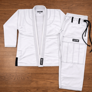 Kimono de Jiu-Jitsu brésilien premium, logo personnalisé, coton doux, tissage perlé léger, ensemble d'uniformes d'entraînement résistant. - Product Image 3