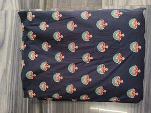 Tissu en coton tissé léger, respirant, absorbant l'humidité, écologique, imprimé de motifs floraux noirs Le Souvenirs - Product Image 4