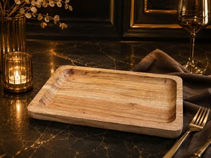 Planche à découper en bois artisanale avec poignée, planche à découper en bois naturel, planche de service pour la cuisine, le restaurant et la maison - Product Image 1
