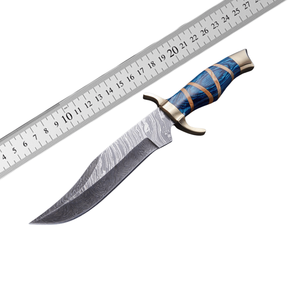 Couteau Bowie de luxe fait main en acier Damas, lame fixe personnalisée, couteau de camping extérieur, manche en bois bleu, garde en laiton, OEM - Product Image 4