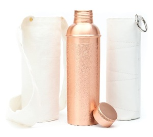 Auténtica Botella de Agua de Cobre de Diseño Ayurvédico de 34 Oz/1000 ml con Bolsa de Lona y Funda para Transportar para Beber Agua - Product Image 1
