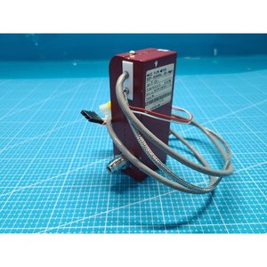 Débitmètre numérique HORIBA STEC SEF-8240SL-UC-VM01 d'occasion – Pièces détachées d'équipement semi-conducteur ancien - Product Image 5