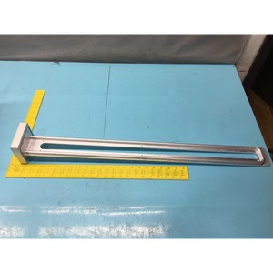 Support Varian H5409002, à fentes, massif, brasé, 148205 - Équipements et pièces semi-conducteurs d'occasion fiables à l'échelle mondiale chez - Product Image 4