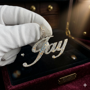 สร้อยคอทองคำแท้ 14K ประดับเพชรโมอิสซาไนต์ ตัวอักษรแบบคัสตอม จี้รูปตัวอักษรแบบหนา ดีไซน์ทันสมัย เหมาะสำหรับทั้งชายและหญิง เป็นของขวัญสุดพิเศษ - Product Image 2