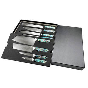 Ensemble de couteaux de chef en acier Damas de qualité supérieure, outils de cuisine professionnels avec manche en bois et emballage personnalisé - Product Image 5