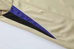 Conjunto de Uniforme de Fútbol Beige Personalizado, Camiseta de Fútbol Sublimada, Pantalones Cortos y Calcetines, Kit Completo - Product Image 4