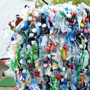 Pacas de Botellas PET Limpias, Material de Alta Calidad para Reciclaje y Mercados de Exportación - Product Image 6