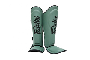 Protège-tibias Fairtex en cuir véritable avec logo personnalisé pour la protection professionnelle – Équipement d'entraînement de Taekwondo en gros - Product Image 2