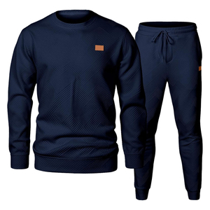 Ensemble de survêtement unisexe haut de gamme 2 pièces : sweat-shirt et pantalon de jogging – Tenue décontractée et élégante pour le sport et la détente - Product Image 1