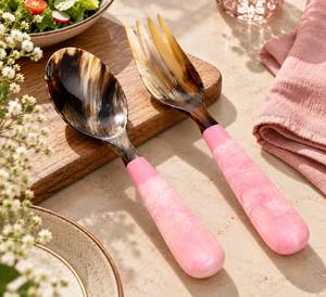 Ensemble de service à salade contemporain en résine avec élégantes cuillères de service, pinces à salade et ustensiles de cuisine haut de gamme – Fournisseur en gros - Product Image 3