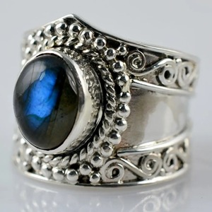 <b>Labradorite</b> <b>Ring</b> 925 Sterling Silver Handmade Boho Statement Promise Jewelry for Women Natural Oval Shape Gemstone Jewelry - Product Image 2