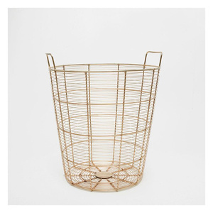 Cesta de Frutas de Metal de Diseño con Estructura Abierta para Ventilación y Organización Elegante de la Cocina - Product Image 1