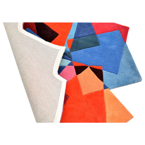 Tapis de luxe moderne en laine tuftée à la main, motifs géométriques abstraits, formes superposées colorées, à poils ras, doux, sculpté en 3D - Product Image 3