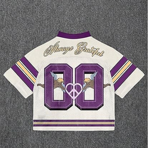 เสื้อฟุตบอลตาข่ายสไตล์เรโทรสำหรับผู้ชายและผู้หญิง คอวีทรงโอเวอร์ไซส์ พิมพ์ลายดิจิตอลแบบซับลิเมชั่น รับสั่งทำโลโก้ ชื่อ และหมายเลขจากโรงงาน - Product Image 2