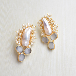 Pendientes de Perlas Premium con Perla Auténtica, Acabado en Oro Mate y Joyería de Calidad Artesanal - Product Image 5