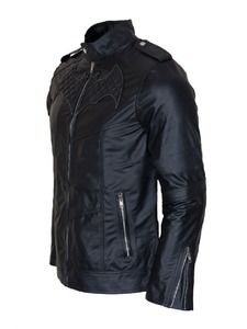 Chaqueta de Cuero Batman Beyond con Estilo Clásico - Product Image 2