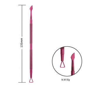 Herramienta para uñas de metal rosa con hoja curva y punta puntiaguda para el cuidado de los dedos, 135 mm, 19 g - Product Image 5