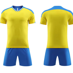 Uniforme de Fútbol Personalizado al por Mayor, Camiseta y Pantalones Cortos para Hombre, Ropa Deportiva de Equipo, Diseño de Logotipo por Sublimación, 100% Poliéster de Secado Rápido - Product Image 2