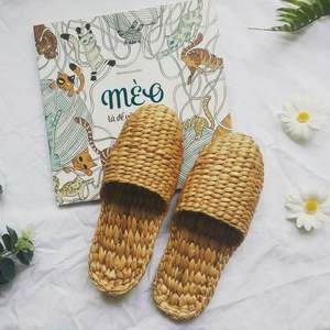Sandalias de Jacinto de Agua Hechas a Mano en Vietnam, Pantuflas de Verano Ecológicas y Naturales, Venta al Por Mayor - Product Image 2