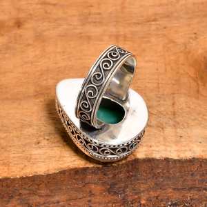 Bague en chrysoprase en forme de poire, ajustable, en argent sterling 925, style vintage, bijoux faits à la main, cadeau - Product Image 2
