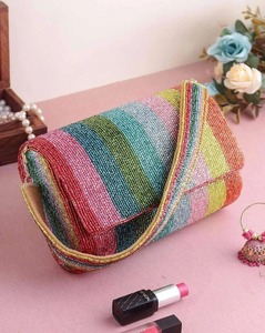 Bolso de mano de seda con cuentas, estilo floral, hecho a mano, de alta calidad, para fiesta de graduación, despedida de soltera, regalo, marca privada - Product Image 6