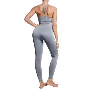 Ensemble 2 pièces sans couture pour femme, respirant, écologique, séchage rapide, avec logo personnalisé, en spandex, pour le sport, le yoga et le lifting des fessiers – Vente chaude - Product Image 2