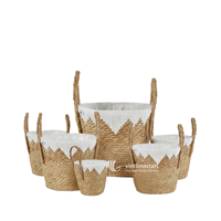 Paniers de rangement en osier naturel écologiques avec poignées, petites et grandes tailles |   Ventes en gros de plantes pour salle de bain et buanderie