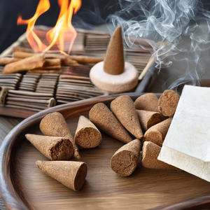 Conos de Agarwood Puro de Vietnam, Incienso de Oud Hecho a Mano para Aromatizar el Hogar, Venta al Por Mayor - Product Image 1