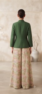 Conjunto de Blazer Floral Bordado Verde para Mujer con Diseño Bohemio, Mangas Tres Cuartos, 100% Lona de Algodón, Secado Rápido - Product Image 5