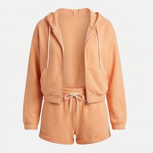 Ensemble 2 pièces en polaire pour femmes, avec short à capuche, couleur unie, coupe ample, vêtements de sport décontractés, longueur au-dessus du genou, manches longues, fermeture éclair sur le devant - Product Image 1