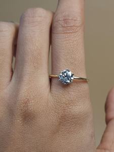 Anillo de Diamante Cultivado en Laboratorio de 1 Quilate y 6 Puntas en Oro de 18K |   Anillo de Compromiso y Boda de Lujo con Certificación IGI |   Joyería nupcial de moda - Product Image 1
