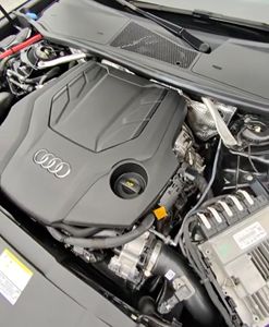 Audi A6 Allroad Quattro Premium Plus Wagon 2022 d'occasion, propre et prête à être expédiée dans le monde entier - Product Image 5