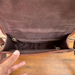 Nouveaux cheveux faits à la main sur sac à bandoulière en cuir usiné pour les femmes sac à main en cuir véritable occidental marron sacs à bandoulière en peau de vache à fleurs - Product Image 5