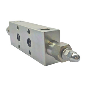 Vanne hydraulique à double contrepoids à montage sur bride à quatre voies, vanne de régulation de pression en ligne, ports de 3/8 pouces - Product Image 1